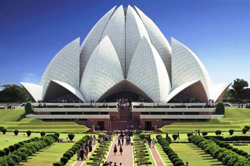 Car Rentals Service from Amritsar to Delhi