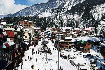 Manali Car Rentals with Amritsar